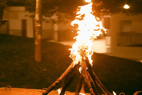 camp fire